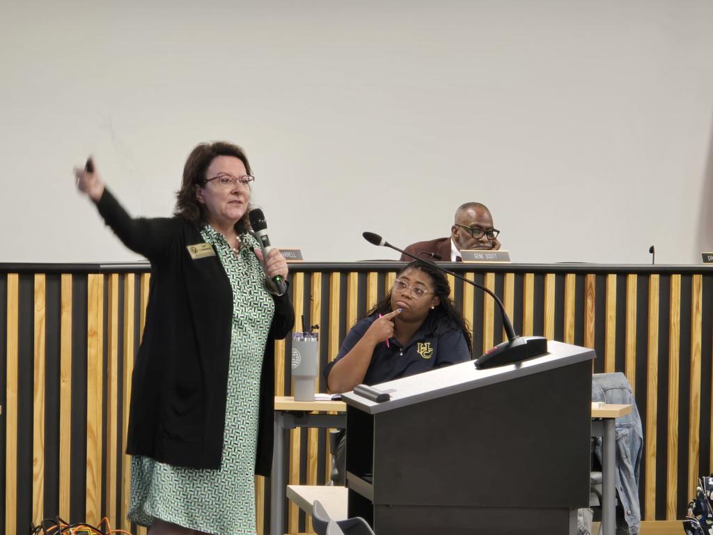 Nearly 100 NE professionals (20 teams) joined us for a powerful day of collaboration, focused on the development of Career Development Plans, school counseling, and maximizing opportunities with WorkKeys. Thank you, Josh Davenport!!