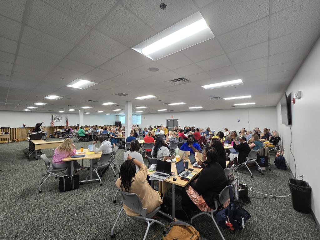 castickney's tweet photo. Nearly 100 NE professionals (20 teams) joined us for a powerful day of collaboration, focused on the development of Career Development Plans, school counseling, and maximizing opportunities with WorkKeys. Thank you, Josh Davenport!! https://t.co/JHZSJ7FAZ2