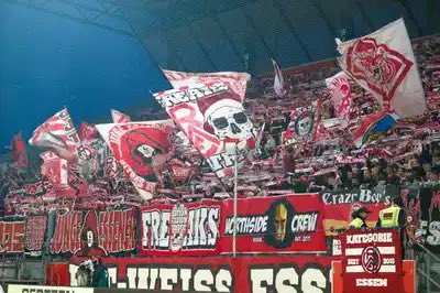 ultras1899_'s tweet photo. Rot Weiss Essen - Borussia Dortmund II #RudeFans #Westtribune #ultras #Essen #RWE #RWEBVB - U23 - 3 Liga (25.09.24) https://t.co/HRYcMOaskL