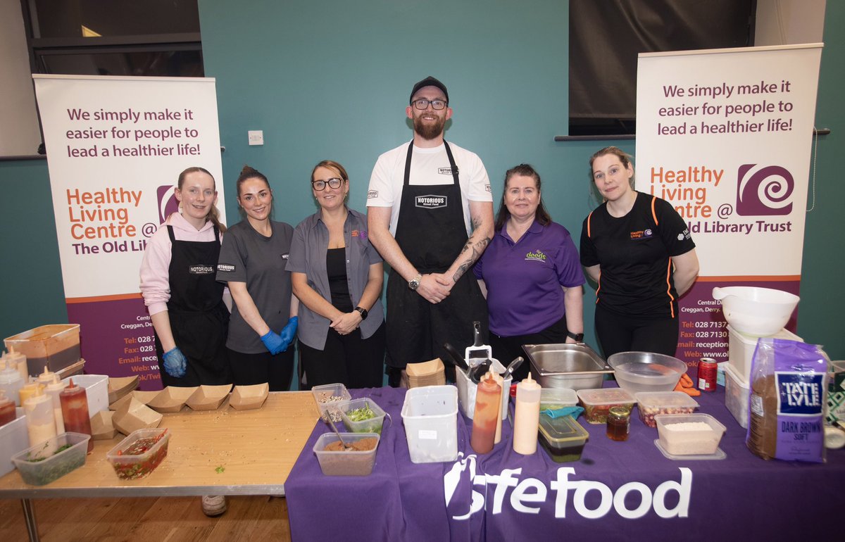 OLTHLC's tweet photo. 🌈☀️Caolan from Notorious Street Food delivers an exceptional Street food masterclass as part of @OLTHLC @safefood_net Community Food Initiative. TOP CLASS👏👏👏 https://t.co/xKqsDzR7RB