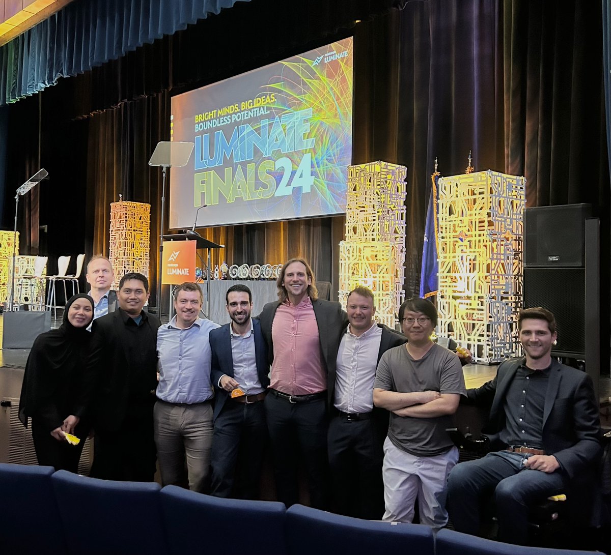 LuminateROC's tweet photo. Luminate Finals 2024 is LIVE! 🎉 Watch as 10 startups pitch groundbreaking tech in optics, photonics & more. The future is being shaped today—good luck, cohort 7! 🌟 #LuminateFinals24 #BoundlessPotential #startups #optics #photonics https://t.co/Z437DzlNsI