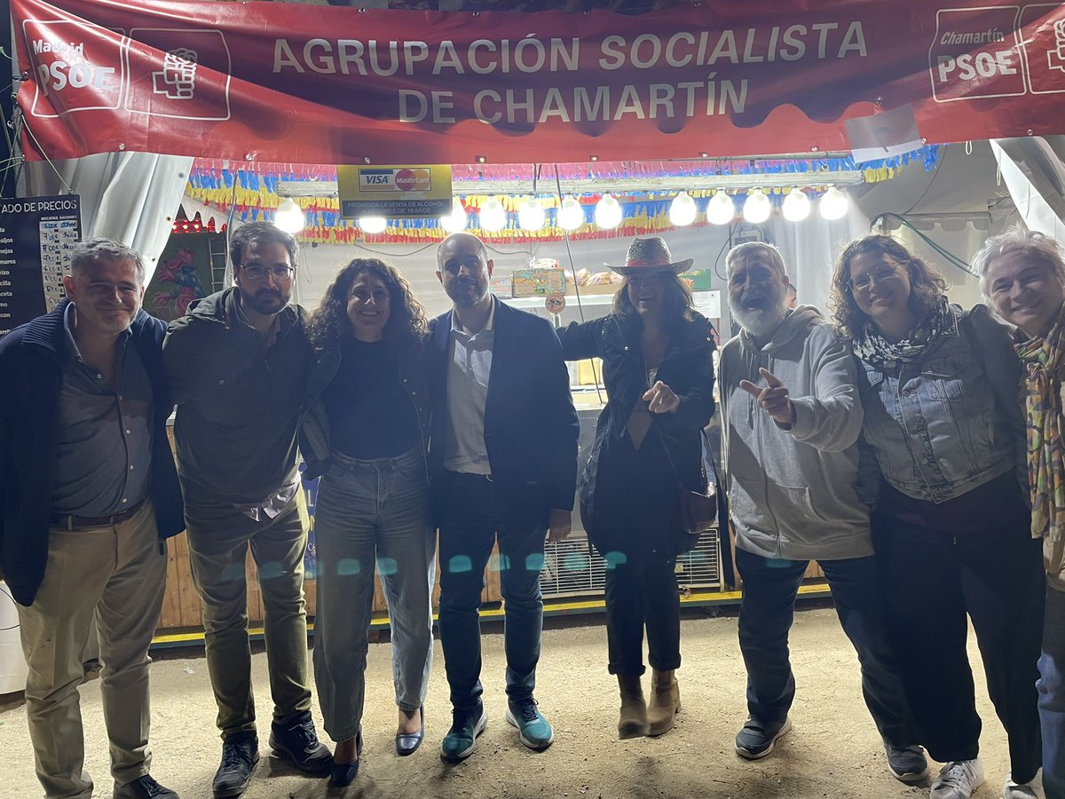 PSOE_Chamartin's tweet photo. Arrancamos las #FiestasSanMiguel2024

Hoy en el pregón de inicio de fiestas 

Gracias por acompañarnos a nuestra concejala @EnmaLopez 

Y a nuestros invitados que han venido hoy @EnriqueRGH @igni_Villaverde @Tcheluca https://t.co/wgG1g02P0x