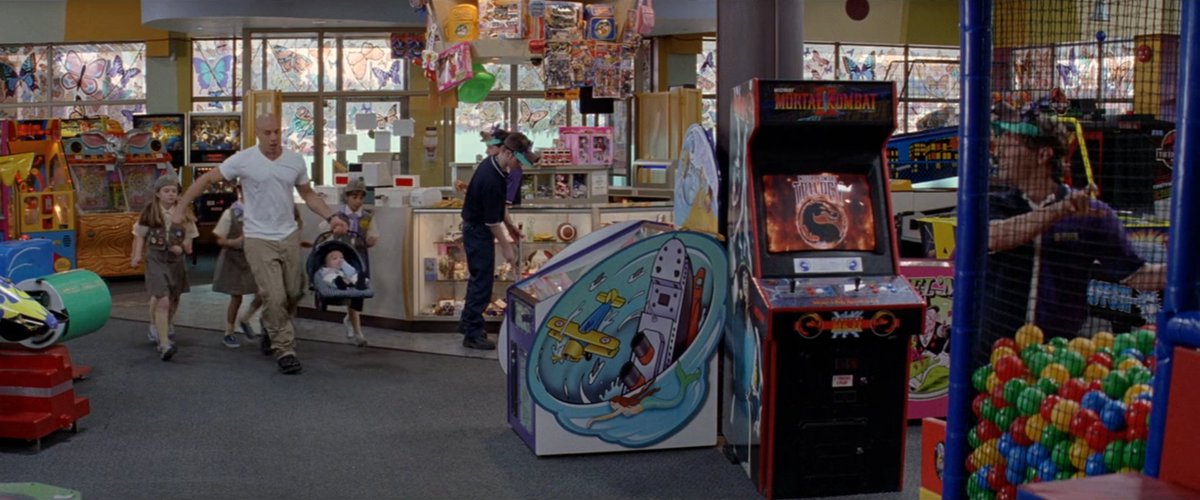 gamesonscreen's tweet photo. Mortal Kombat Trilogy in Mortal Kombat II Arcade Cabinet | The Pacifier (2005)
#mortalkombat #gamesinmedia https://t.co/oSalTGU5aj
