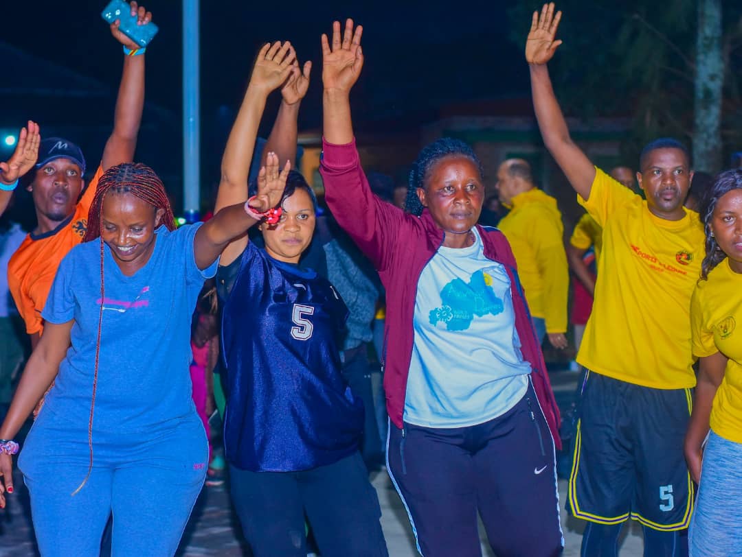 Sosogasani's tweet photo. Join the Musanze Night Run and experience a night full of excitement and community spirit! 🌙🏃♂️ #MusanzeNightRun https://t.co/MM4ChXbNUY