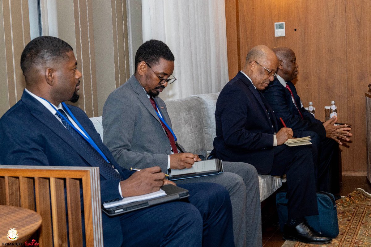 Le Premier ministre Amadou Oury Bah tweet media