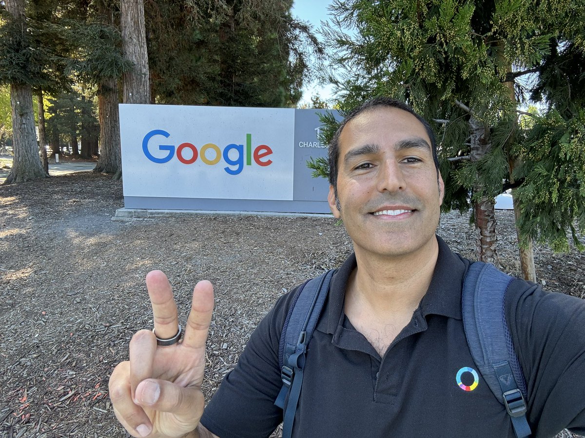 rnkamyar's tweet photo. First time here! Thank you @GoogleHealth for the hospitality. Inspired to get our #Android version out-the-door! #oTime 🌱 https://t.co/NtmJGI6lPc