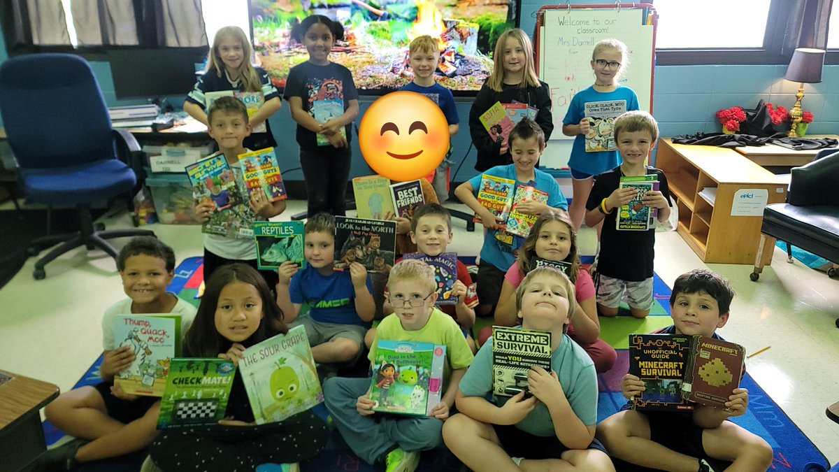 SaraShevchuk's tweet image. Just a few of our @SpsTruman Ss who Dropped Everything and Read! #SPSreadtosucceed @officialSPS