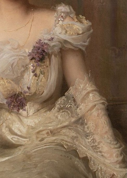 anna86762732's tweet photo. Women dress details✨ https://t.co/xSFr48VSwF