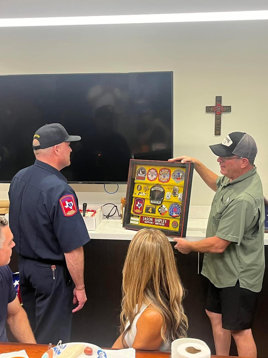 Grapevine Fire Dept tweet media