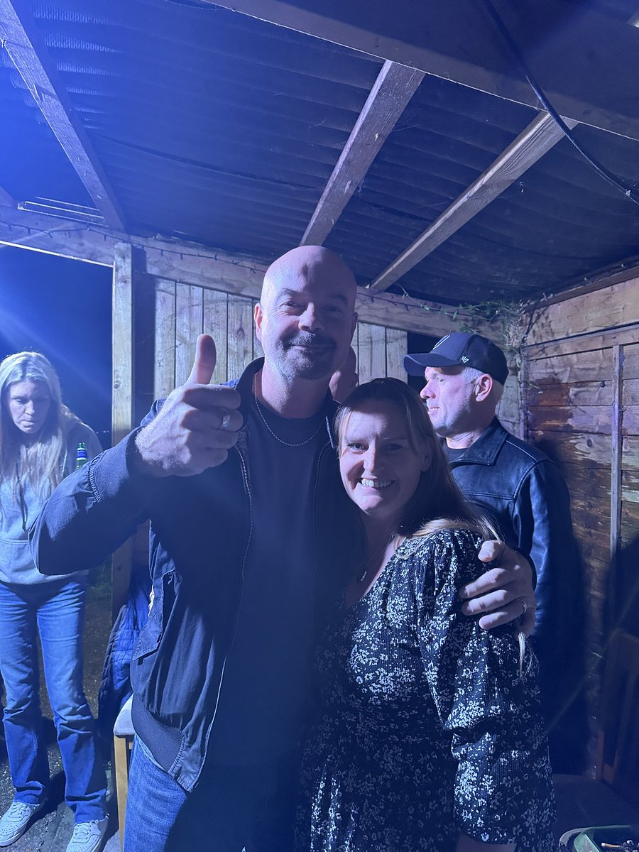 Joeteb's tweet photo. @ChrisMoyles @RadioX thank you so so much for a very bizarre amazing evening xx https://t.co/EJSqPRoGLF