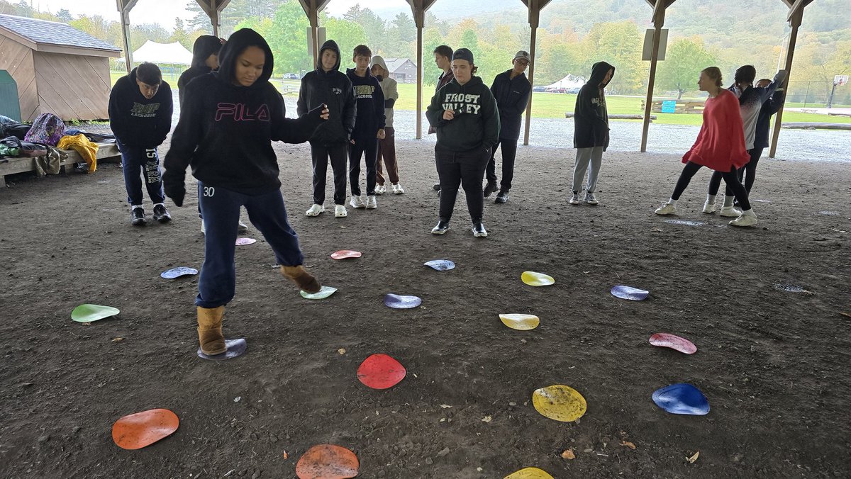 JWYAP_BBP's tweet photo. Frost Valley Team Building! https://t.co/QgOCi8KPKg