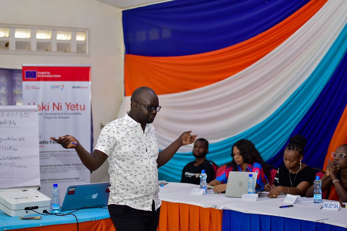 ForIntegrityOrg's tweet image. 📍Day 2 Highlights: #HakiNiYetu training in Kilifi
Today, we actively explored: 
🔍 #Technology_for_Governance
🔒 #Data_Protection
💬 #Digital_Communication _Tools for Human Rights
#CapacityBuilding #HumanRights #DataProtection #Accountability #Governance