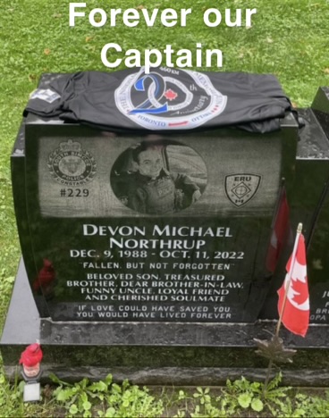 SouthSimcoePS's tweet image. Last night, we held a local Memorial Run to Remember in honour of our fallen officers. South Simcoe Police members ran 4 km as a tribute to those killed in the line of duty. Thank you to Sudbury Police for joining us. A moment of silence was observed at Constable Devon Northrup…