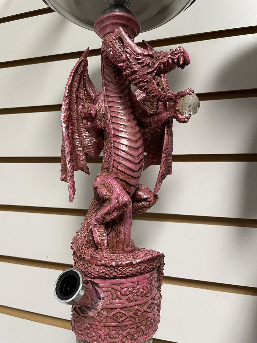 TexasHookah's tweet photo. The Dragon 🐉 Hookah is back! 3 amazing colors! Whether you like to visit medieval fairs or just want to have a really killer looking hookah, this 24 inch dragon hookah fits the bill. https://t.co/LSWaKwp8Ir #hookah #hookahs #shisha #dragon https://t.co/DpfeoMmyxi