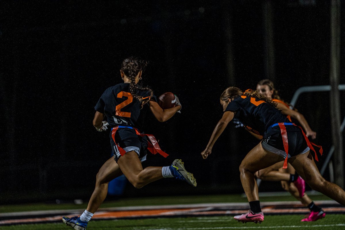 GTSMEDIA's tweet photo. Covered Oviedo Highschools Powder Puff game! Had lots of fun! @OviedoAthletics @Oviedo_High @OHSABC32765 https://t.co/Ikss2XKja1