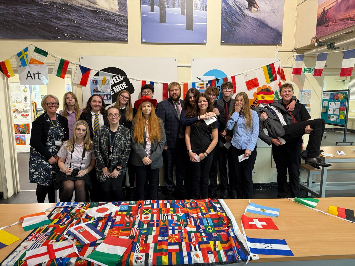 SHS Languages Faculty 🇫🇷🇪🇸 tweet media