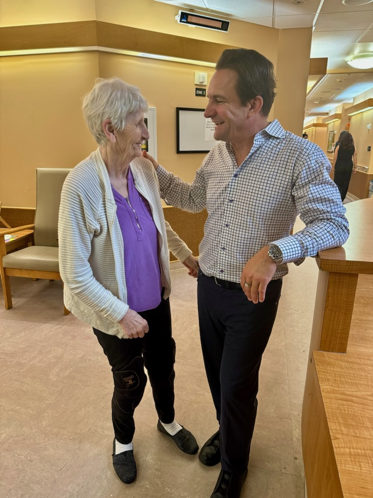 peopleCare_ca's tweet photo. Inspiring visit to the vibrant @peopleCare_ca Oakcrossing community (#LTC &amp; #retirement) today where our senior team connected with residents &amp; staff. Excited to learn more about the team's pilot of the #ButterflyModel of emotion-based, holistic care. 
#transformingexperiences https://t.co/X38pZ5N9HB