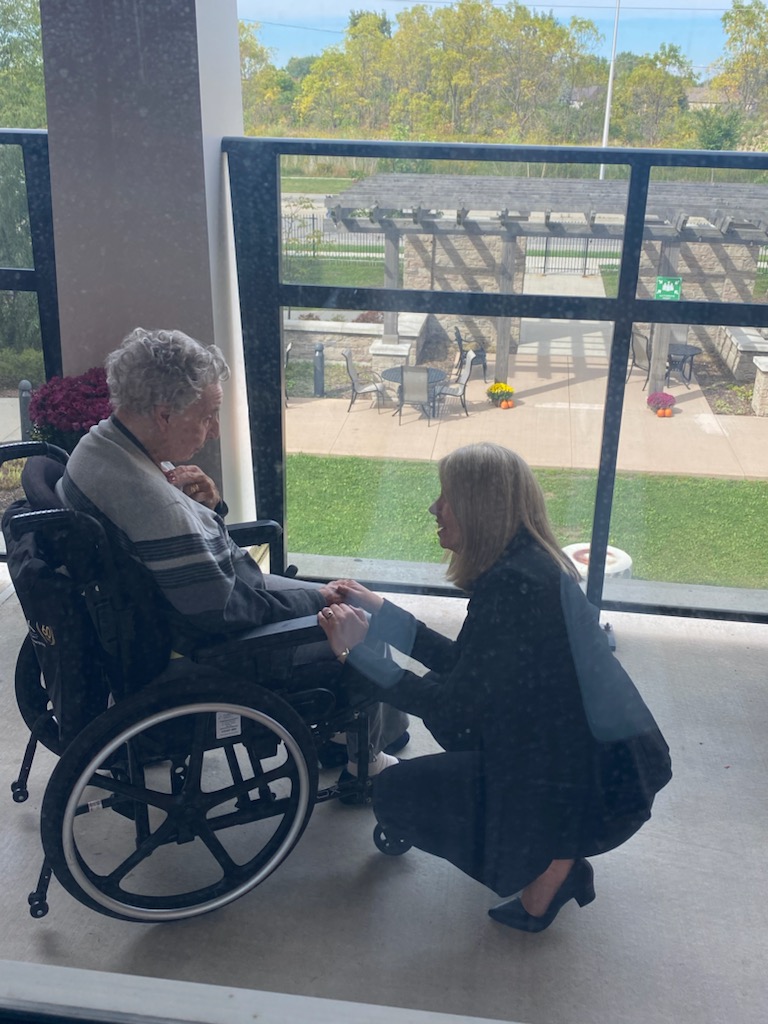 peopleCare_ca's tweet photo. Inspiring visit to the vibrant @peopleCare_ca Oakcrossing community (#LTC &amp; #retirement) today where our senior team connected with residents &amp; staff. Excited to learn more about the team's pilot of the #ButterflyModel of emotion-based, holistic care. 
#transformingexperiences https://t.co/X38pZ5N9HB