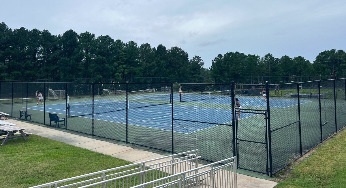 Tennis_cghsnc's tweet photo. Women’s Tennis: Gibbons leads Leesville Road on all six singles courts. Match suspended due to rain and will be completed at a later date. JV match between Gibbons and Leesville was canceled due to rain. #Cap6 🌧️ https://t.co/mPJAlyFoFz