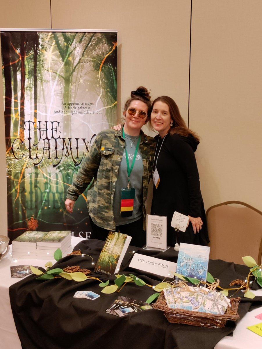 Victress Literary tweet media