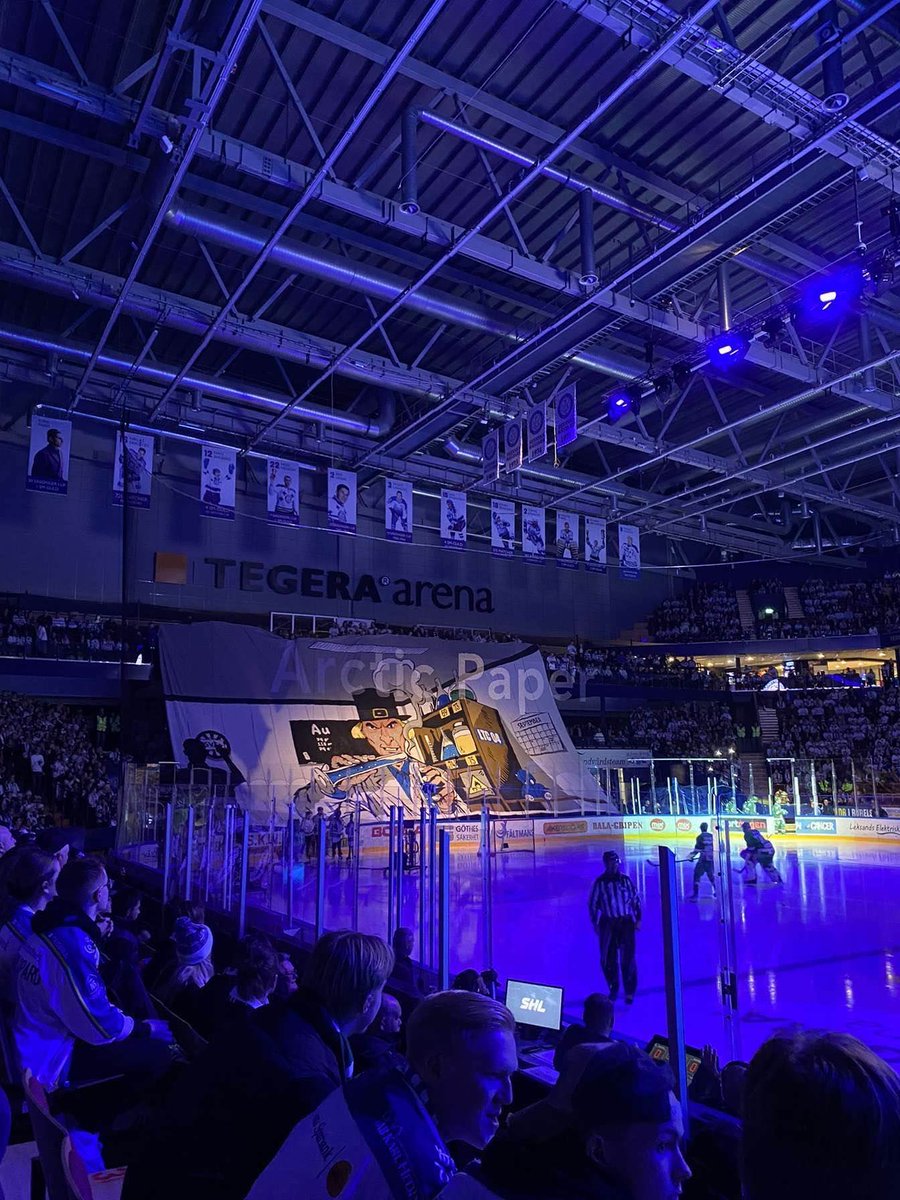 leksandtifocrew's tweet photo. Tre ruggigt sköna poäng! Fortsätt stötta Leksand och tifoverksamheten.

Swish: 123 228 52 11 https://t.co/OXB1bzB3iG