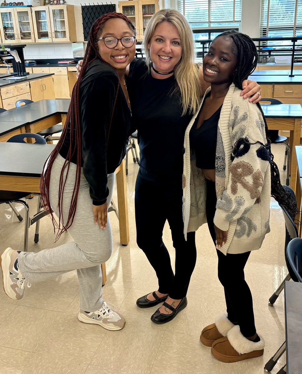 Alison Yates (@alisony8s) on Twitter photo These two SENIORS came back to see me today. What a gift! <a href="/SenecaValleyHS/">SVHS Screaming Eagles</a> <a href="/Cburg_Coyotes/">Clarksburg HS 🐺</a> <a href="/HallieWellsMS/">HallieWellsMS</a> These two SENIORS came back to see me today. What a gift! <a href="/SenecaValleyHS/">SVHS Screaming Eagles</a> <a href="/Cburg_Coyotes/">Clarksburg HS 🐺</a> <a href="/HallieWellsMS/">HallieWellsMS</a>