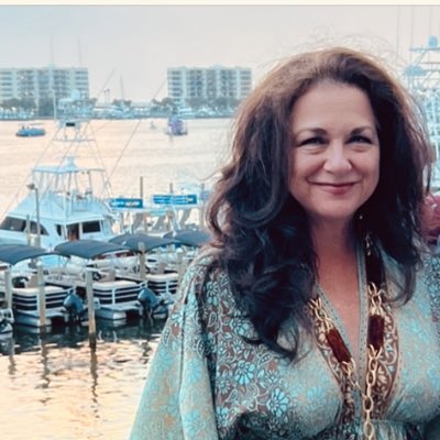NesieAwake2021's tweet photo. #NewProfilePic https://t.co/3MfUDwQuMK