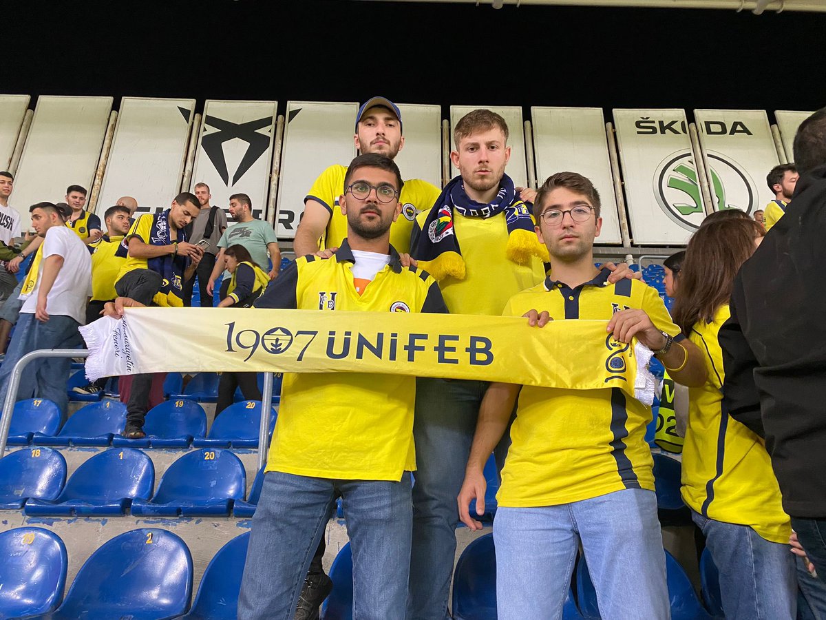 BU SEVDA BİTMEZ GÖNÜLLERDE!!
FENERBAHÇE 2-1 Royale Union Saint Gilloise
|26.09.2024|