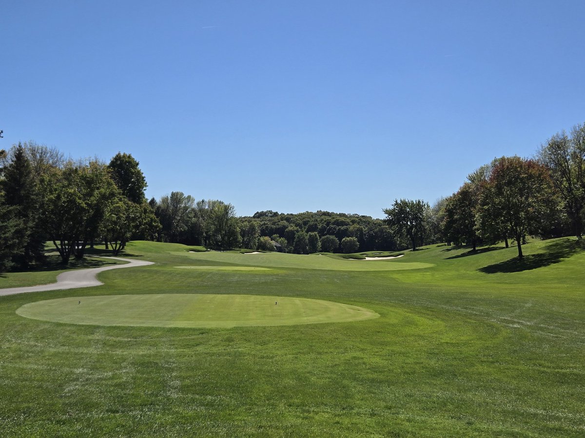 bearpathsup's tweet image. Another great fall day in Minnesota @BearpathGCC #details