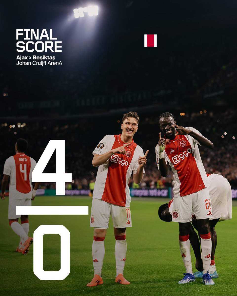 AFCAjax's tweet photo. Nights like this! 😍

#UEL #ajabes https://t.co/NF1unBfSGg