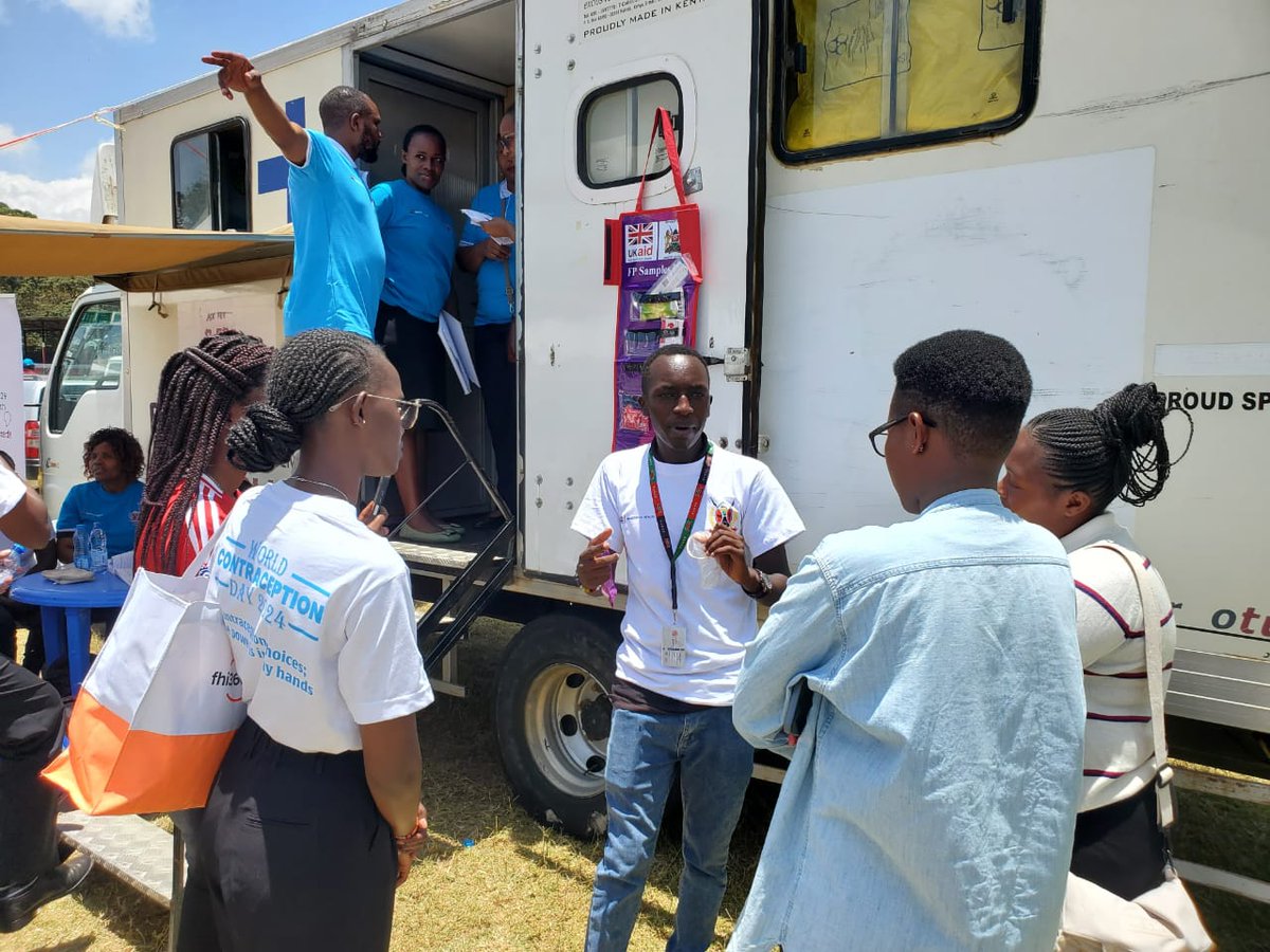 UNFPA Youth Advisory Panel tweet media