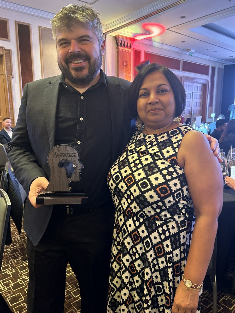 Flow Communications tweet media