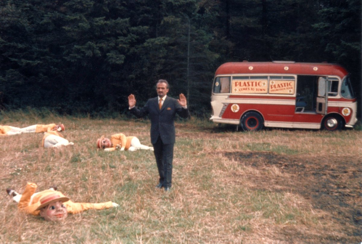knowingwhopod's tweet photo. The #KnowingWhoPodcast returns on MONDAY!
Have you got any thoughts or opinions on #TerrorOfTheAutons?
Let us know in the replies below!
@benpdavidson @taylordvision https://t.co/op0Bk0n4CG