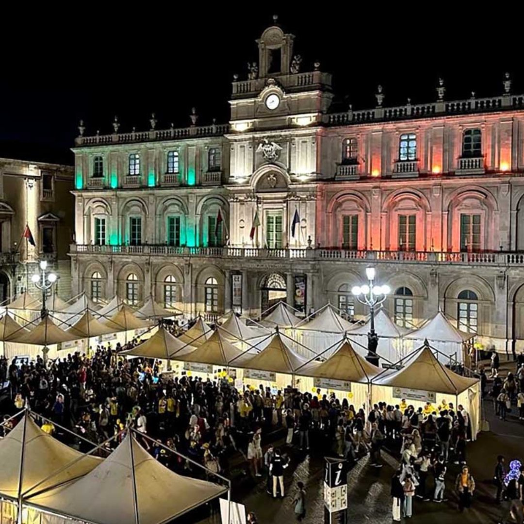 sharpernight's tweet photo. Oggi è Sharper Night! Questa sera dalle 17.30 diretta Youtube con il saluto dei Rettori e dei responsabili del coordinamento in tutte le città

@psiquadro @MSCActions 
#sharpernight #EuropeanResearchersNight #ern2024 #MSCAnight #ernitaly #MSCAction #HorizonEurope https://t.co/YVGPPC5Acj
