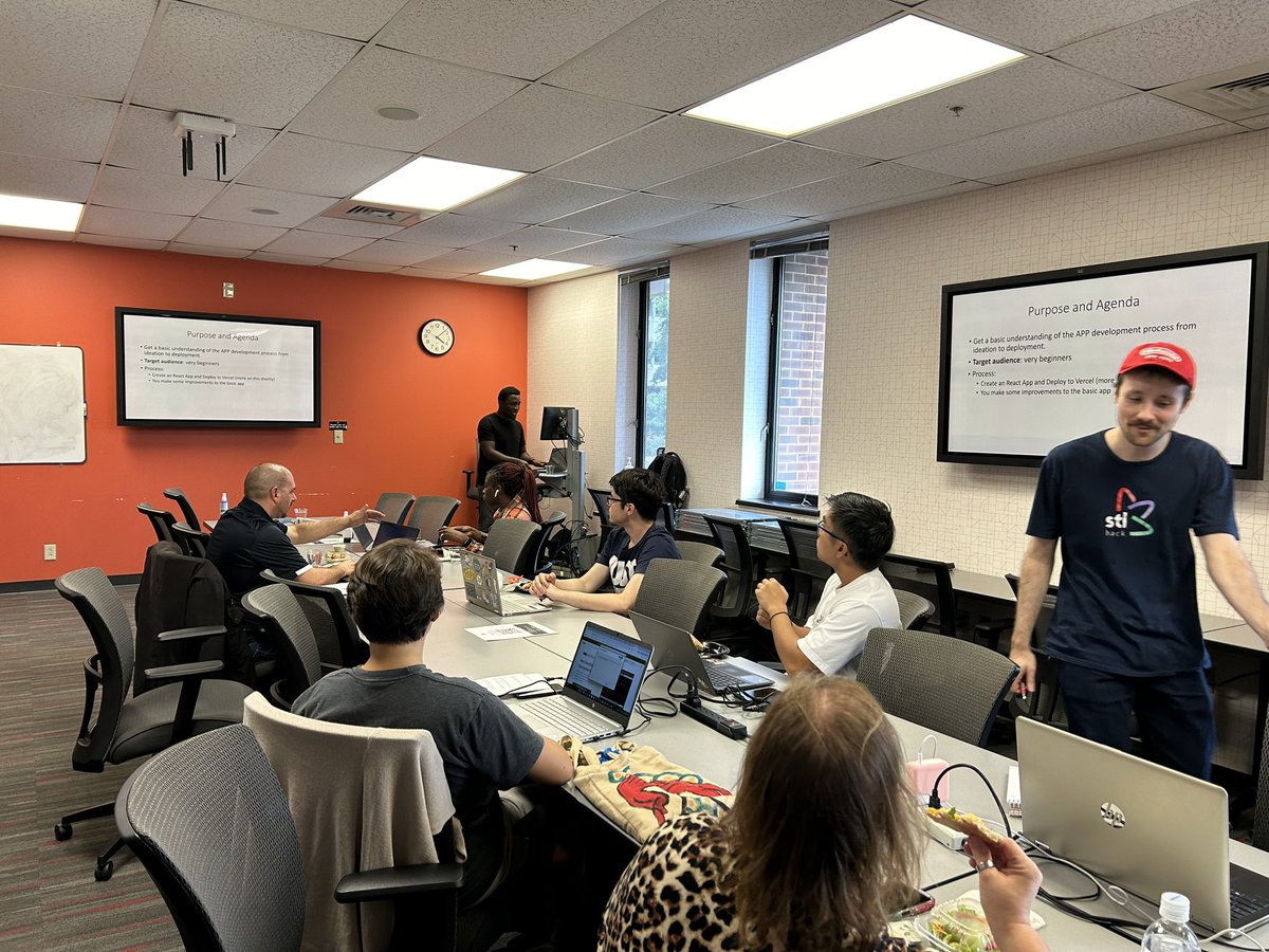 Information Technology and Cybersecurity Club App Development Workshop! Peer learning while developing new skills! #UMSLBusiness #WeTransformLives