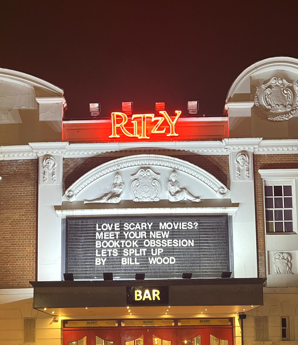 LaurenAFortune's tweet photo. Let’s Split Up by @BillWoodAuthor is 🚀 launched 🚀 in style @RitzyCinema - congrats Bill, @PollyLyallGrant @TinaMories @ellengthomson &amp; all the @scholasticuk team who have worked on this brilliant book: Scream x Scooby x Pretty Little Liars. A banger! https://t.co/53mXDQs0sI