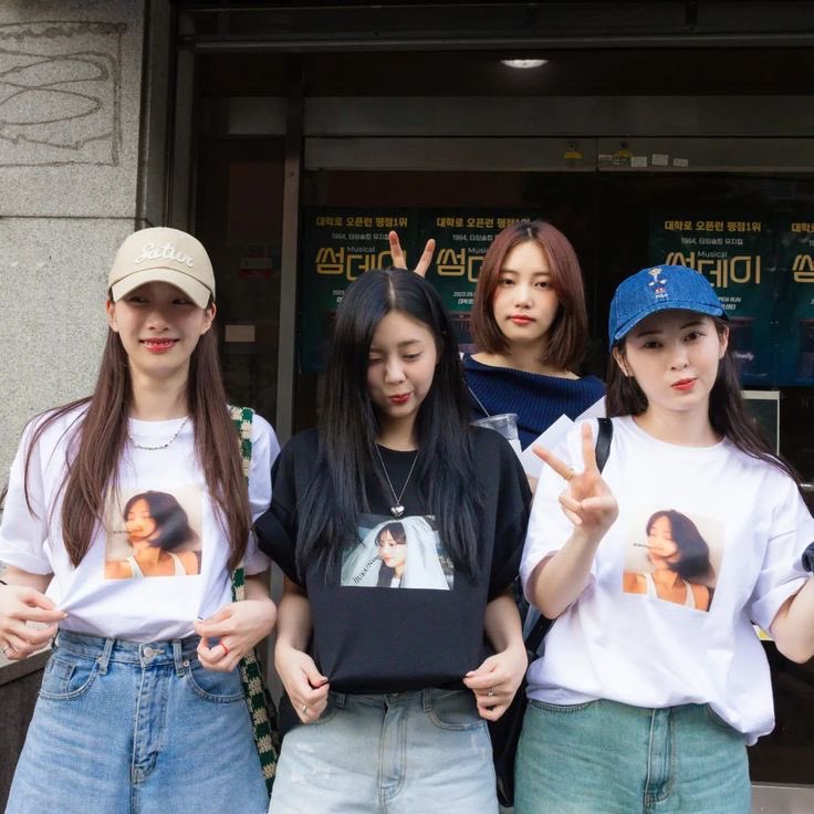 jueunfolder's tweet image. oh i want what they have.