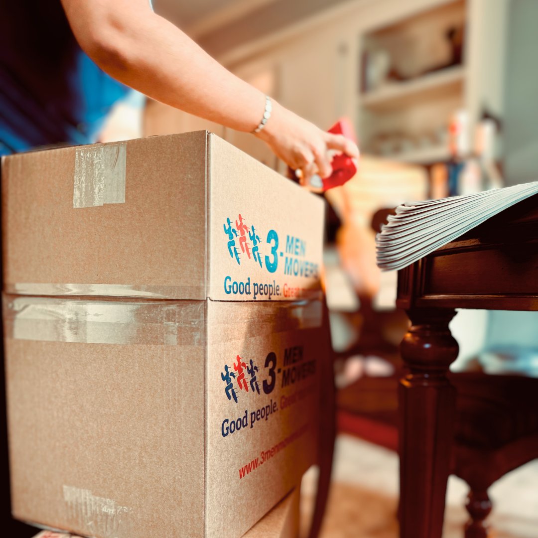 3MenMovers tweet media