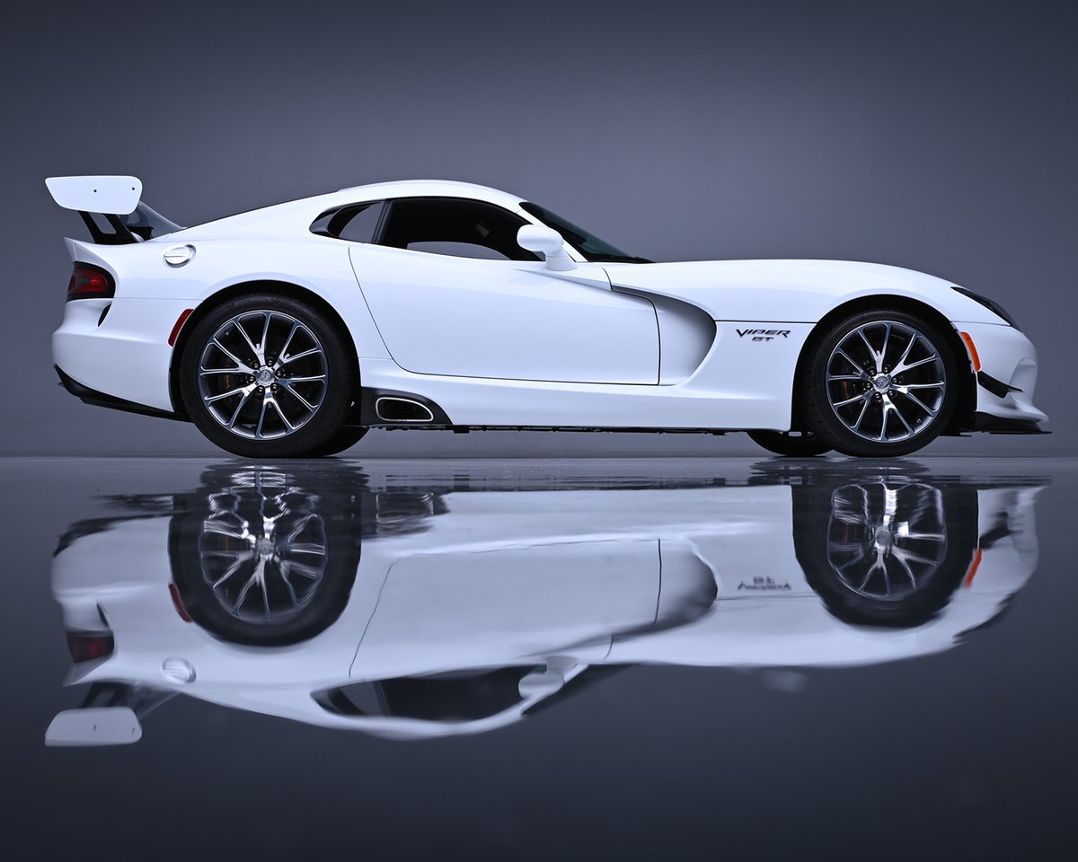 Barrett_Jackson's tweet photo. @Dodge This 2017 @Dodge #ViperGTC is ready to strike with a limited-slip differential, #Laguna leather and 18/19-inch #Venom wheels. See it cross the Scottsdale Fall Auction block with No Reserve, Oct. 10-13 at #WestWorld!

Learn more: https://t.co/Ov2AUDYmLs https://t.co/sA1XHxtKDk