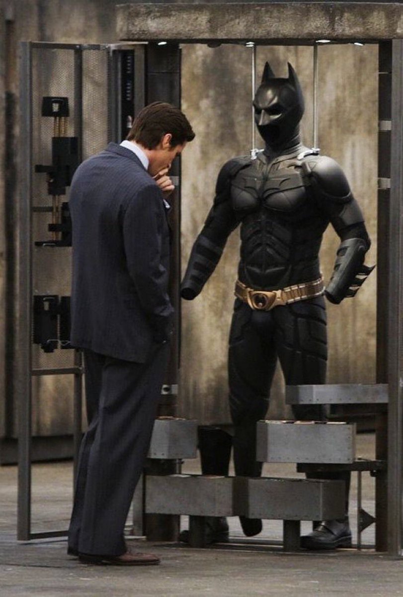 CinemaTweets1's tweet photo. “Endure, Master Wayne.” https://t.co/UUiqXgFwPW