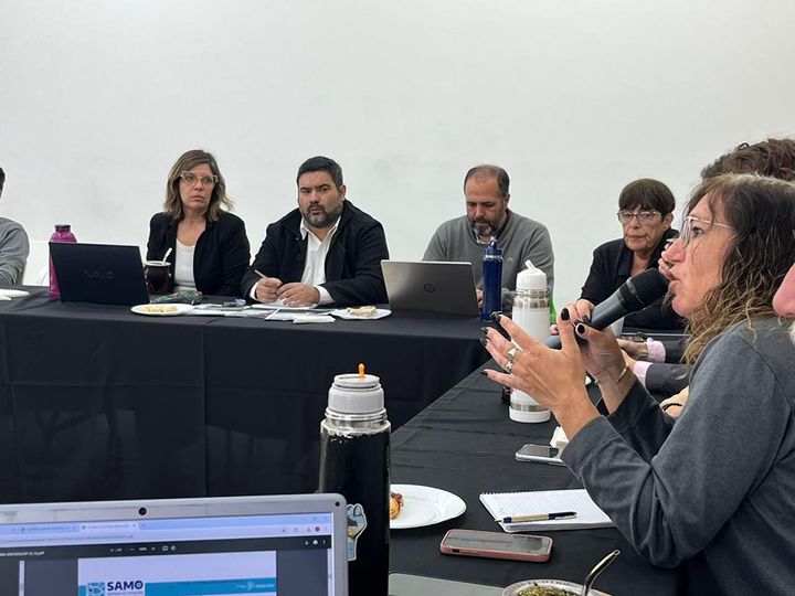 📍 El equipo directivo del #HIGAJunín participó en #Junín de un nuevo encuentro de las Regiones Sanitarias del Norte de la Provincia de Buenos Aires.

#RedBonaerenseDeAtenciónYCuidados #SaludPública <a href="/BAProvincia/">Gobierno PBA</a> <a href="/saludbap/">SaludBAP</a>