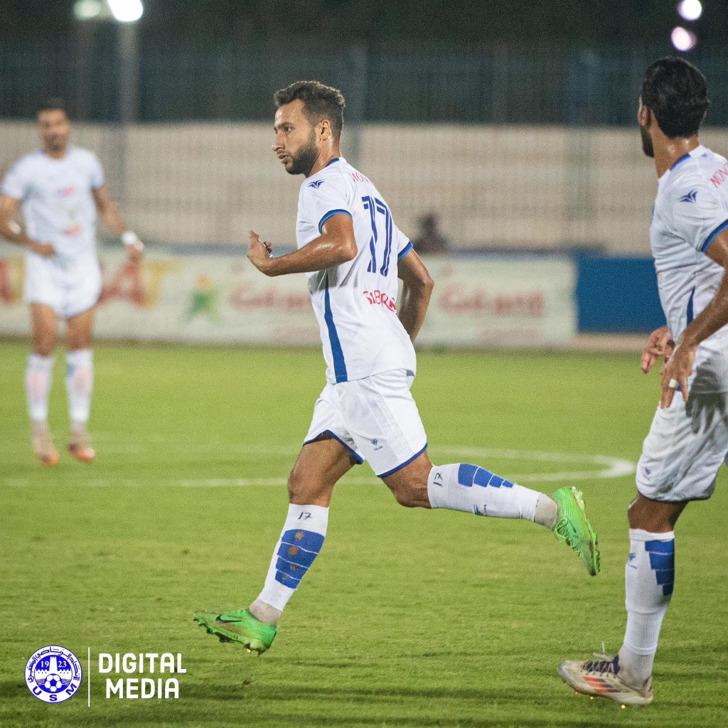 USMonastir_1923's tweet photo. 📸 | 𝓢𝓪𝓱𝓮𝓵 𝓲𝓼 𝓑𝓵𝓾𝓮 🔵🔥

|#AhnaVerdade🔵⚪️ | #USMESS | #LP1 #مساترية | #شايخة_العباد https://t.co/Ys9wbp5LPb