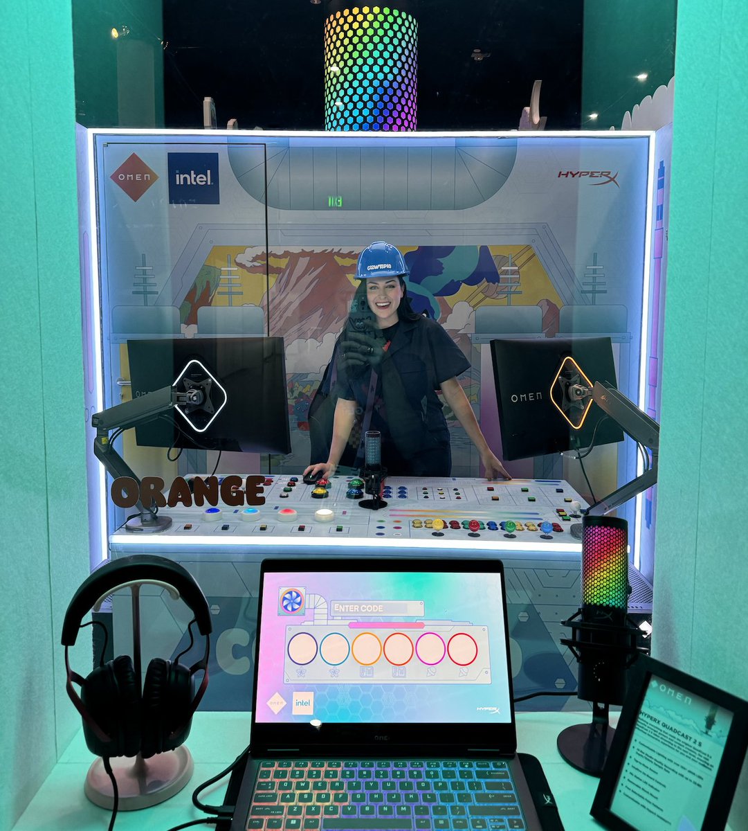 MarketInfinity's tweet image. Welcome to Glowtopia! An incredible adventure at @TwitchCon 2024, @OMENbyHP and @HyperX joined forces to create a high-tech realm where the Spirits of Fun infused the anime-inspired cosmos with boundless imagination and innovation. Over 5,000 attendees utilized 50  HyperX and…