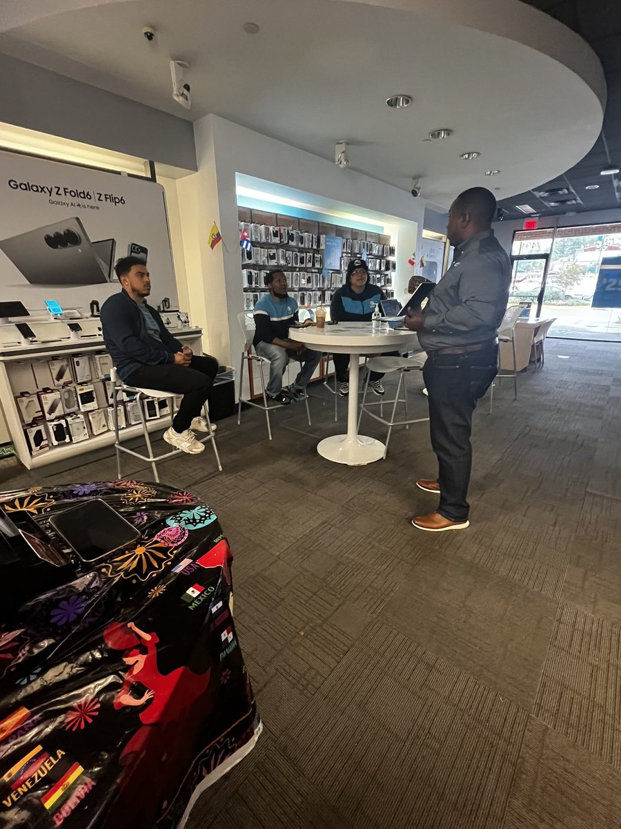 Flora Colon tweet media