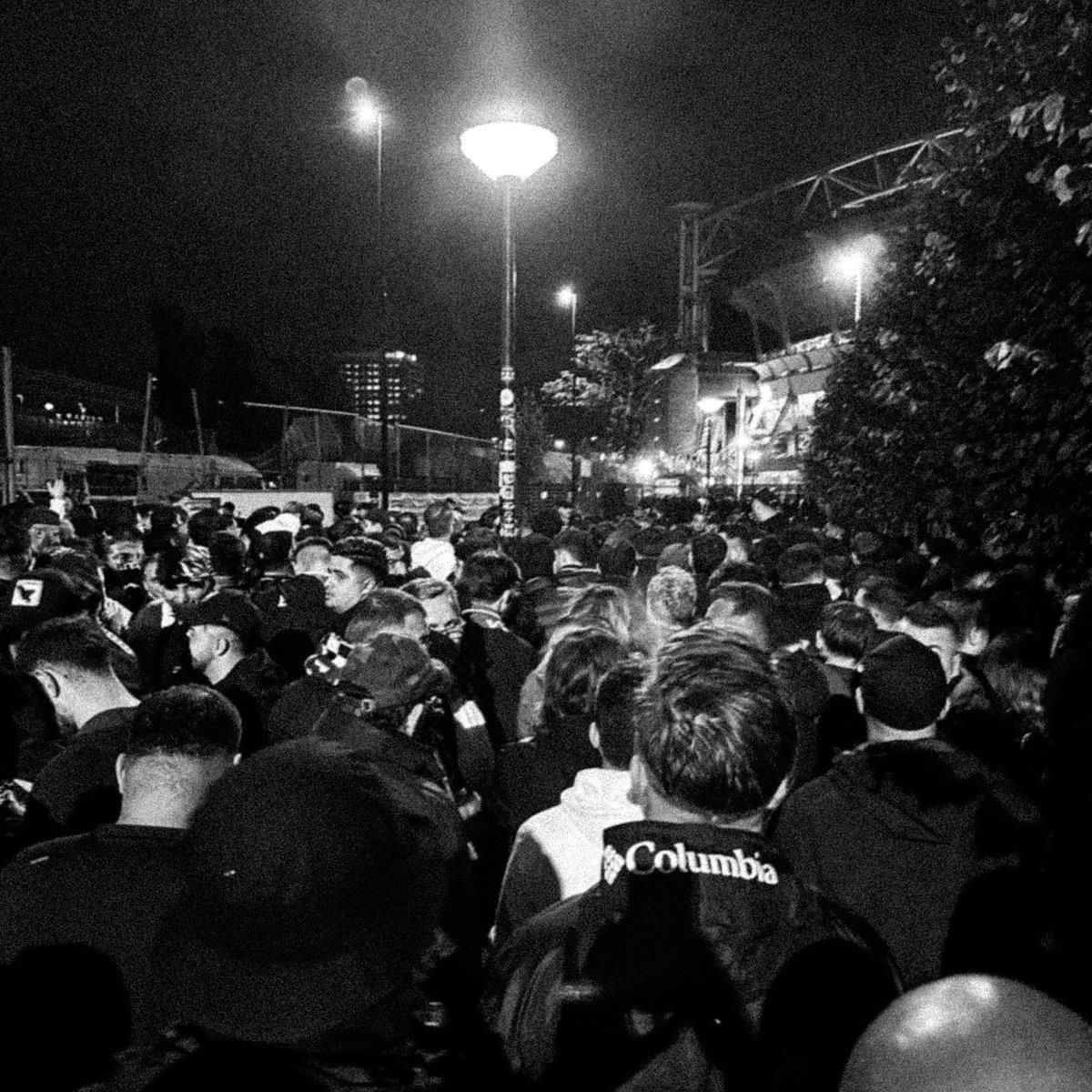 furdiefam1903's tweet photo. JUST BESIKTAS 🦅

#BesiktasOnTour https://t.co/e3W0xqDXph