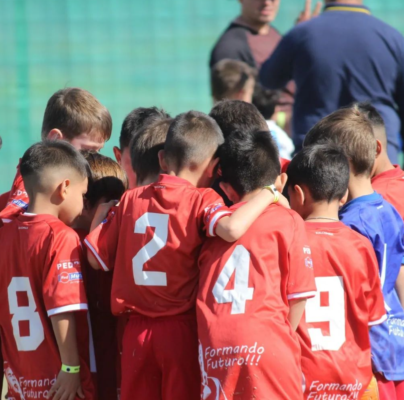 ⚽Torneo Infantil Diego Barisone – Una tradición que sigue creciendo

💻ruedadeprensa.com.ar/2024/09/26/ger…