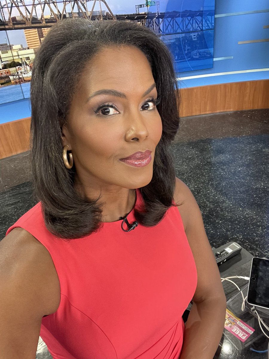 TishaOnTV's tweet photo. I’m back! It’s been a while. 👋🏾 https://t.co/444md4YmO4