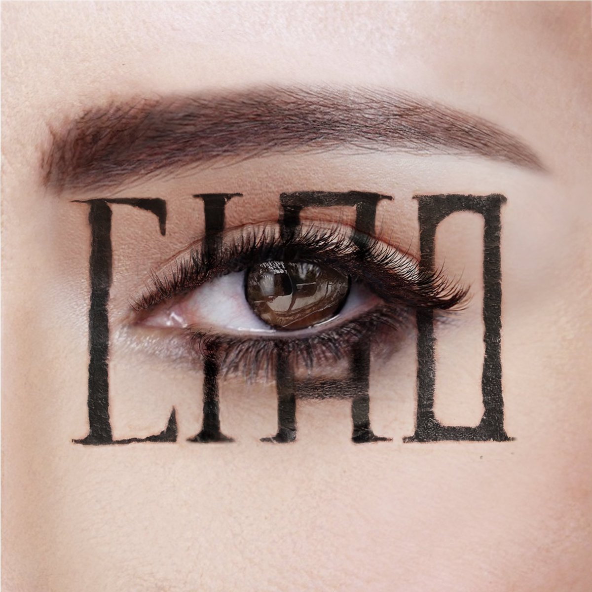 LauraPausini's tweet image. #CIAO #CHAO 
Out Now! 👁️👋

wmi.lnk.to/ciao