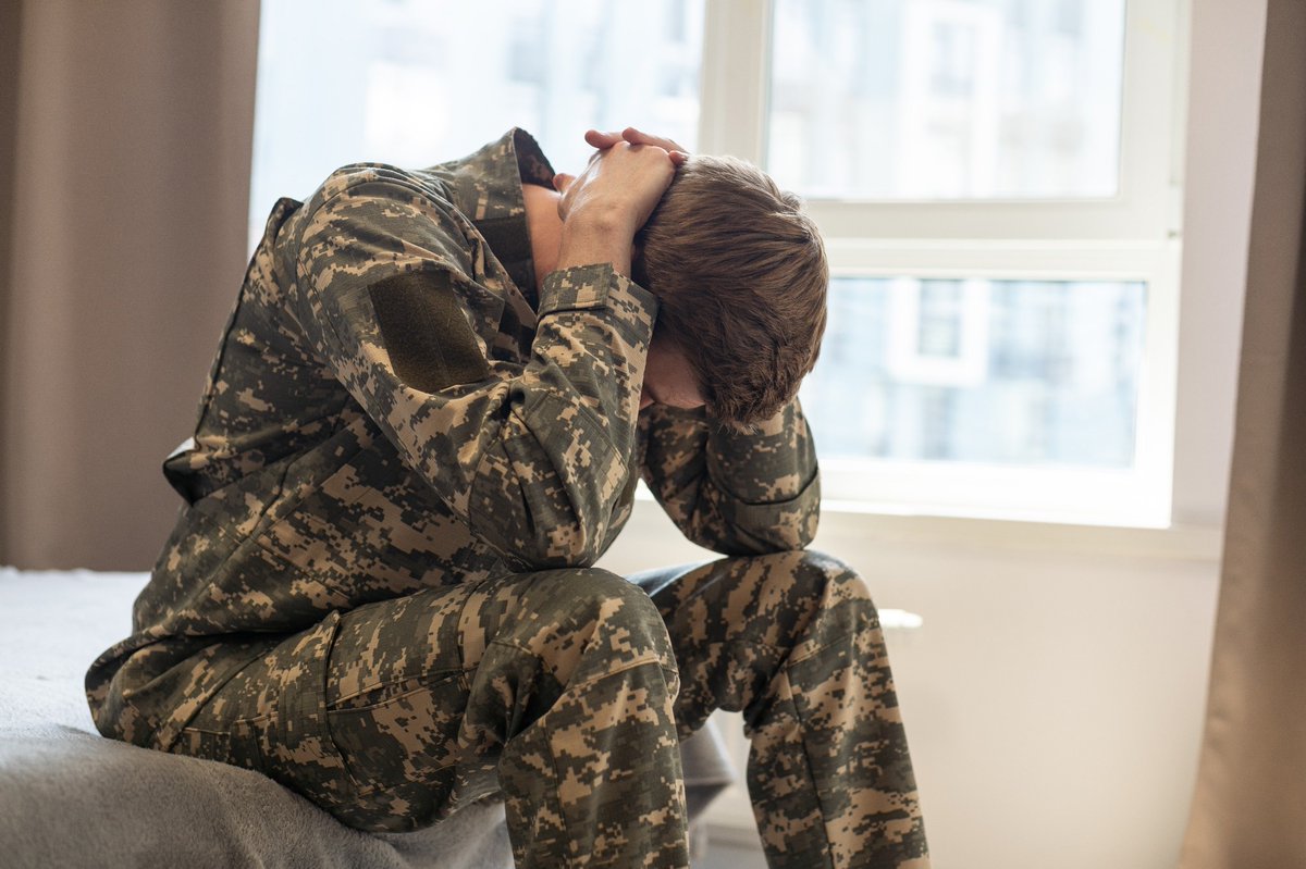 NewsMedical's tweet photo. Targeting brain lesions with TMS shows promise in treating PTSD in veterans 🧠💡🛠️ https://t.co/BhpvwoUn19 #Neuromodulation #PTSD #VeteransHealth #BrainResearch #TMS #MentalHealth #NoninvasiveTherapy #TraumaCare #Neuroscience #Medicine @NatureNeuro https://t.co/V5rpm9XA8b