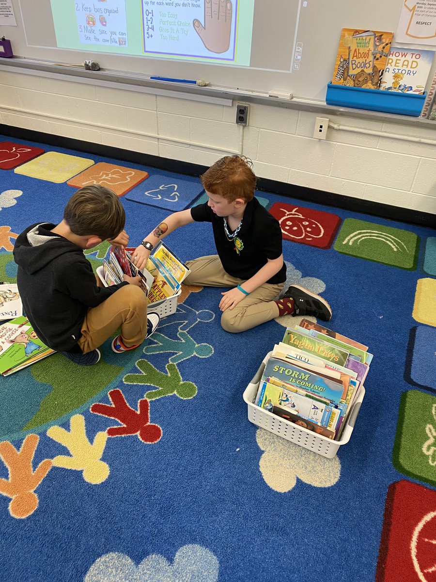 Ms. Rivera (@ms_jrivera) on Twitter photo Book shopping fun! These kiddos were so excited to shop for new books. Creating lifelong readers! <a href="/rbpsEAGLES/">Red Bank Primary</a> #RBBisBIA Book shopping fun! These kiddos were so excited to shop for new books. Creating lifelong readers! <a href="/rbpsEAGLES/">Red Bank Primary</a> #RBBisBIA